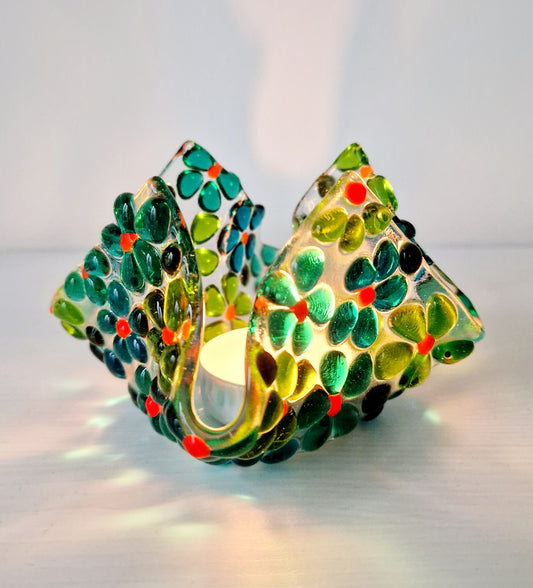 Fused glass green ditsy flower tealight holder