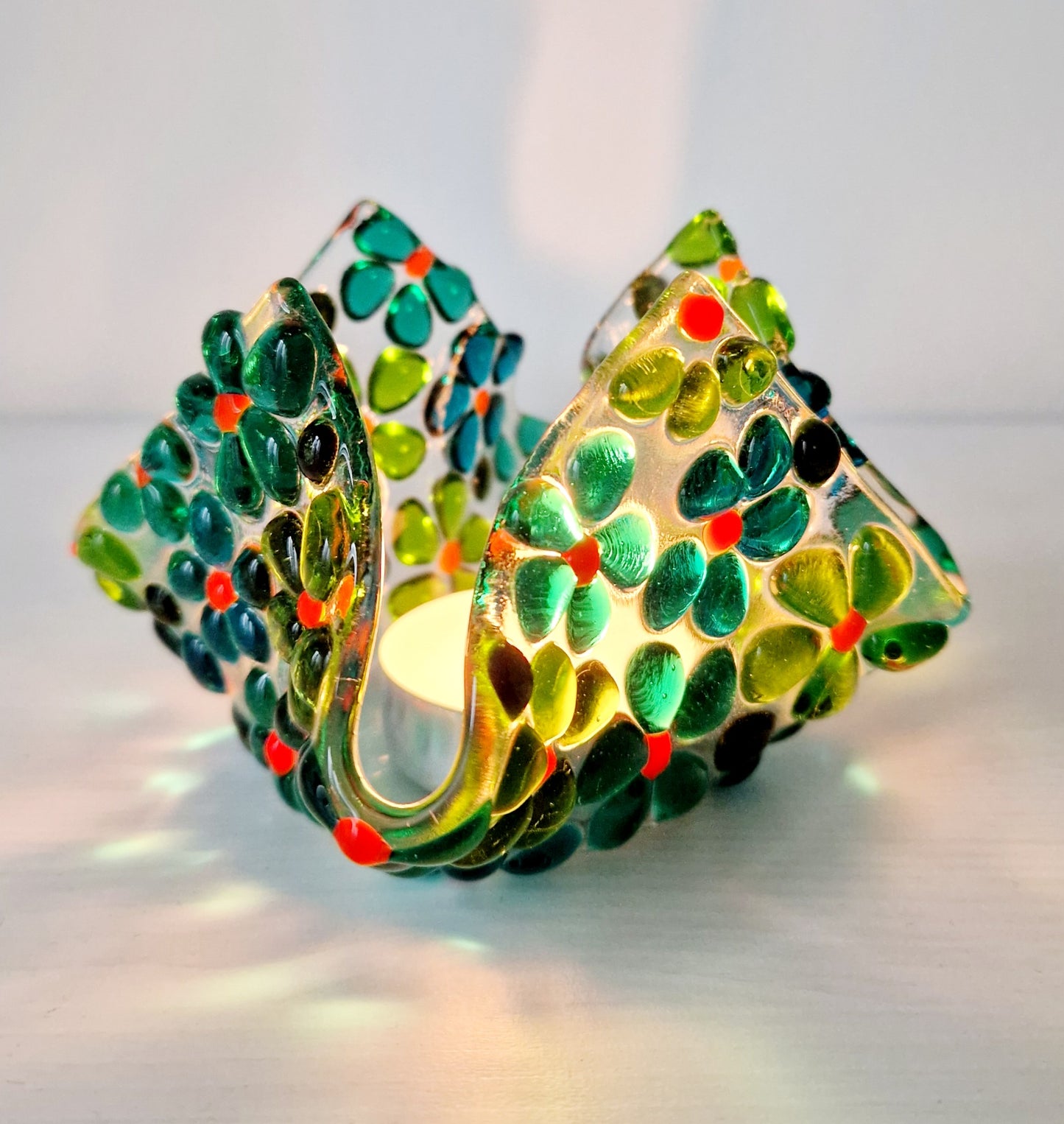 Fused glass green ditsy flower tealight holder