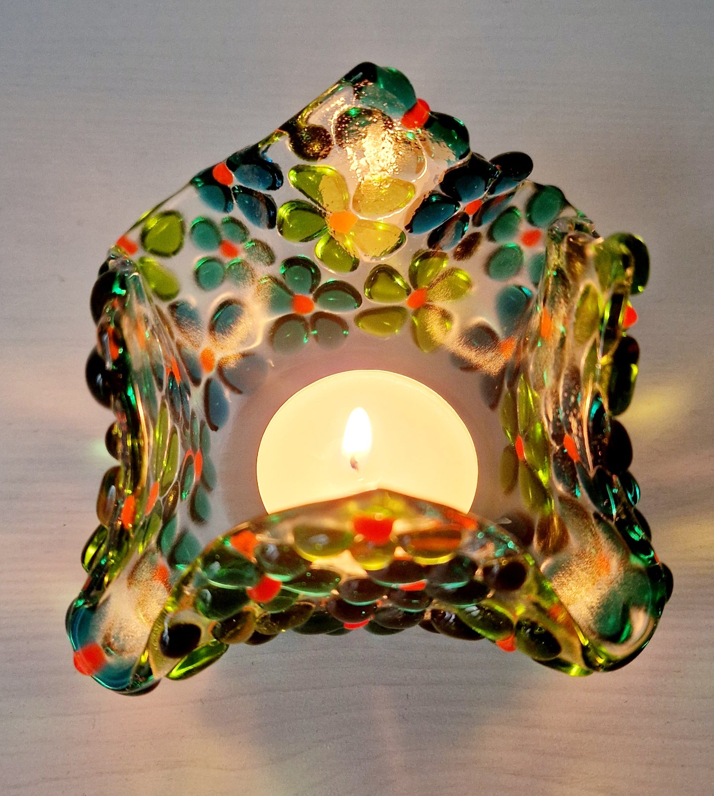 Fused glass green ditsy flower tealight holder