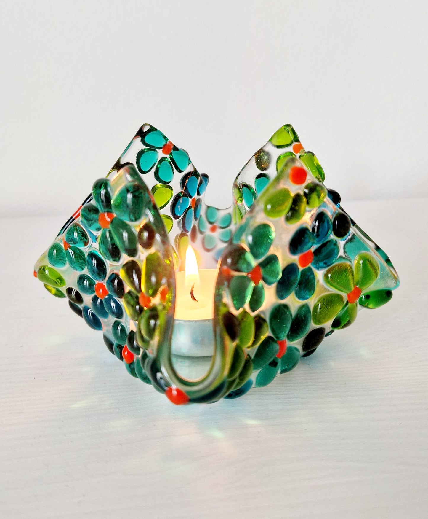 Fused glass green ditsy flower tealight holder