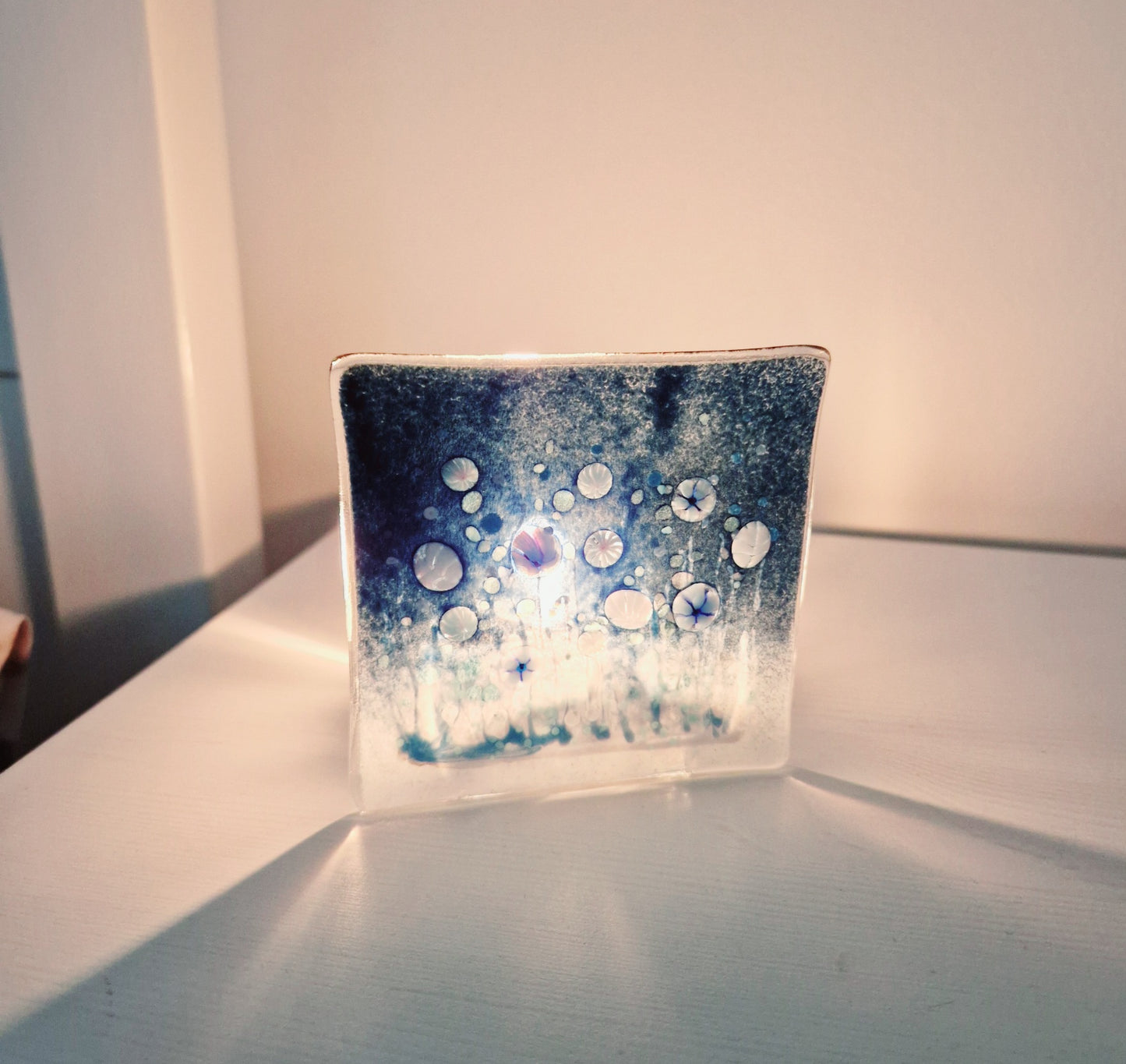 Winter meadow tealight